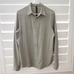 Lululemon Long Sleeve Mens One Thing at a Time Button Down Light Green Shirt SzM
